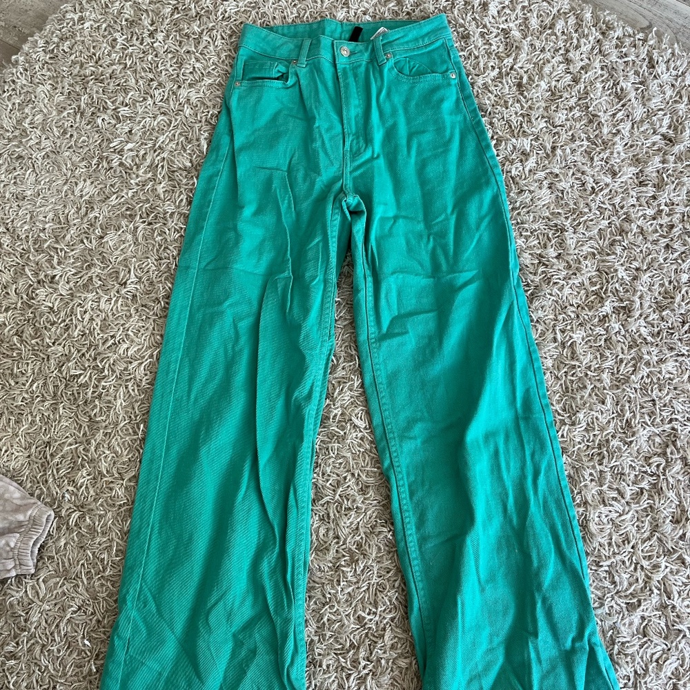 H&M Womens Green Bootcut Wide Leg Pants Size 6
